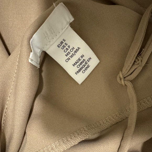 Strappy Dress - Picture 3 of 7